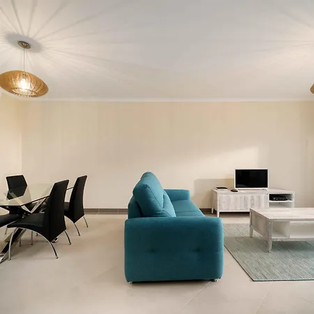 Apartamento Cosy Two Bedroom *